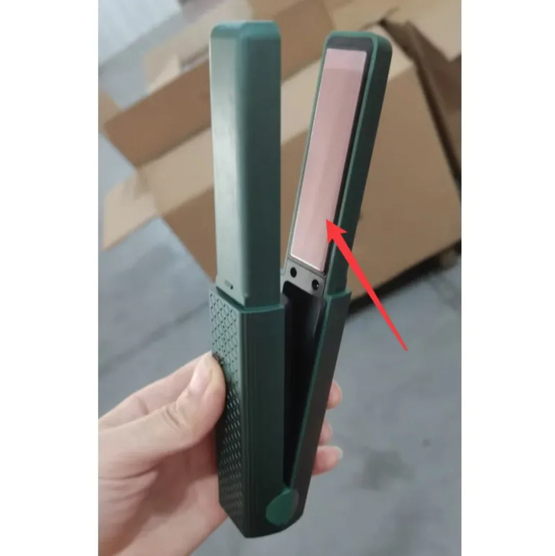 Compact USB Hair Straightener
